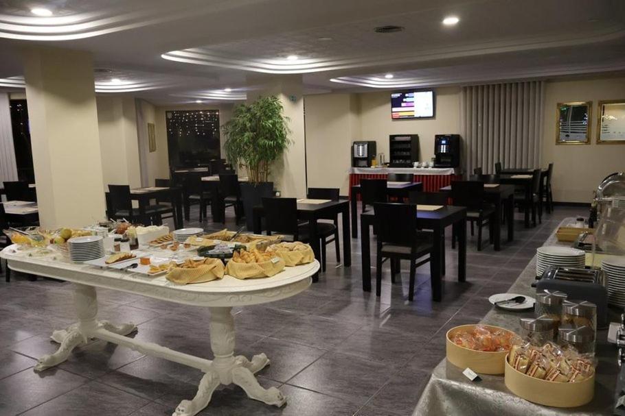 Hotel Santhyago Trofa Zewnętrze zdjęcie