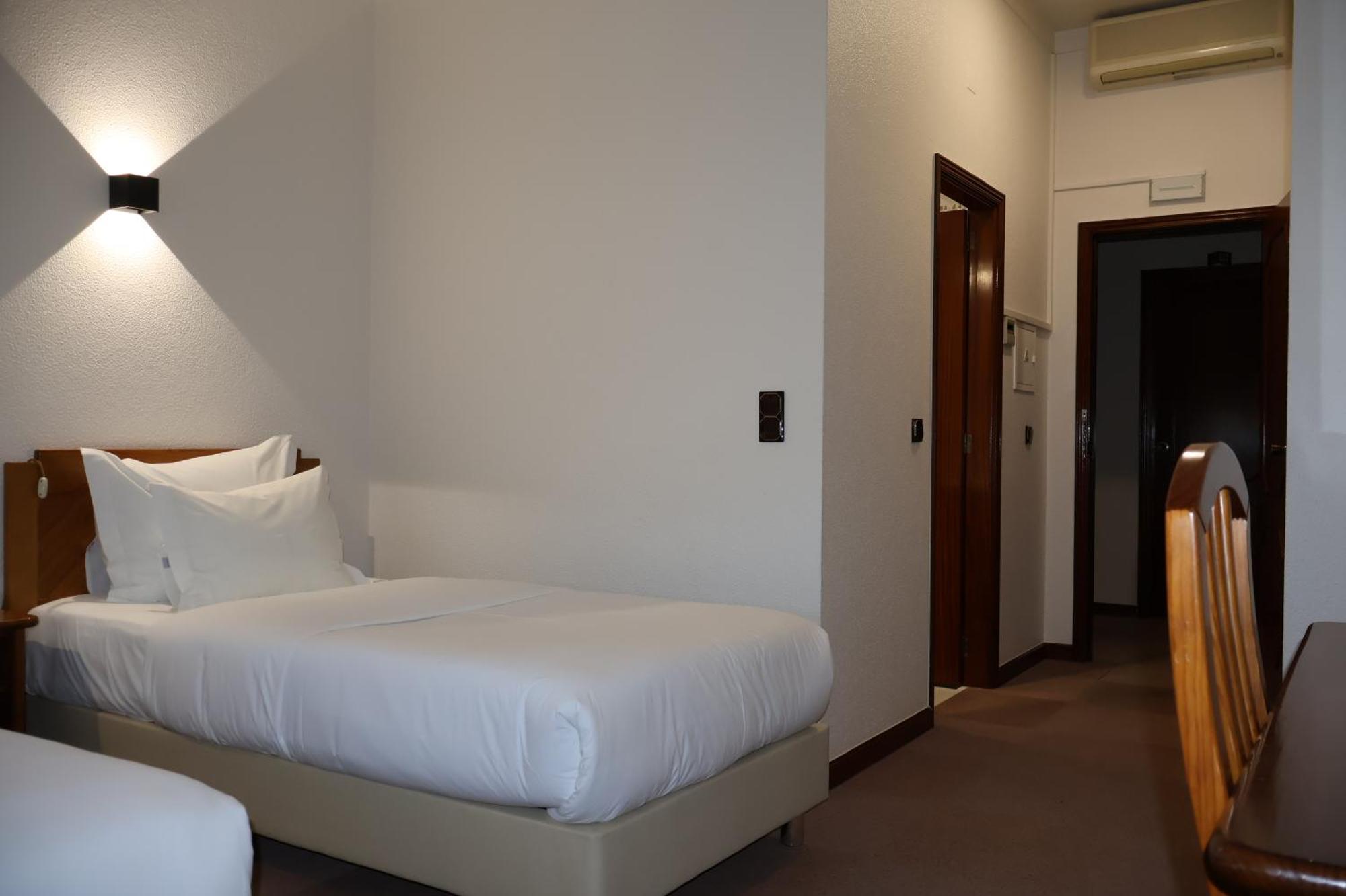 Hotel Santhyago Trofa Pokój zdjęcie