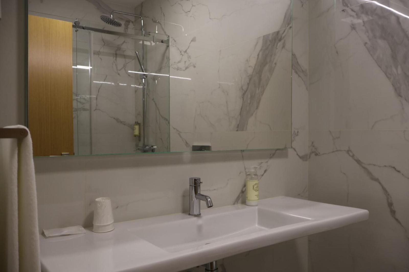 Hotel Santhyago Trofa Zewnętrze zdjęcie